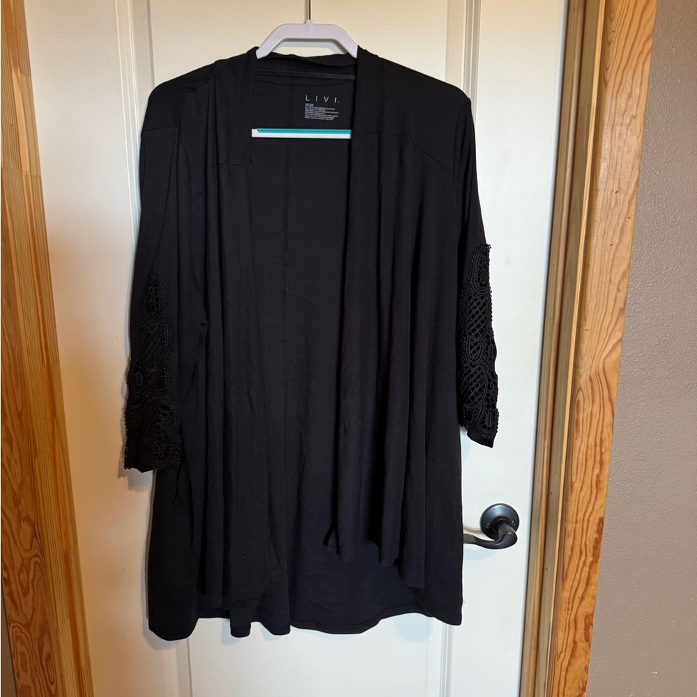 LIVI Black Women's‎ Top Size 18/20